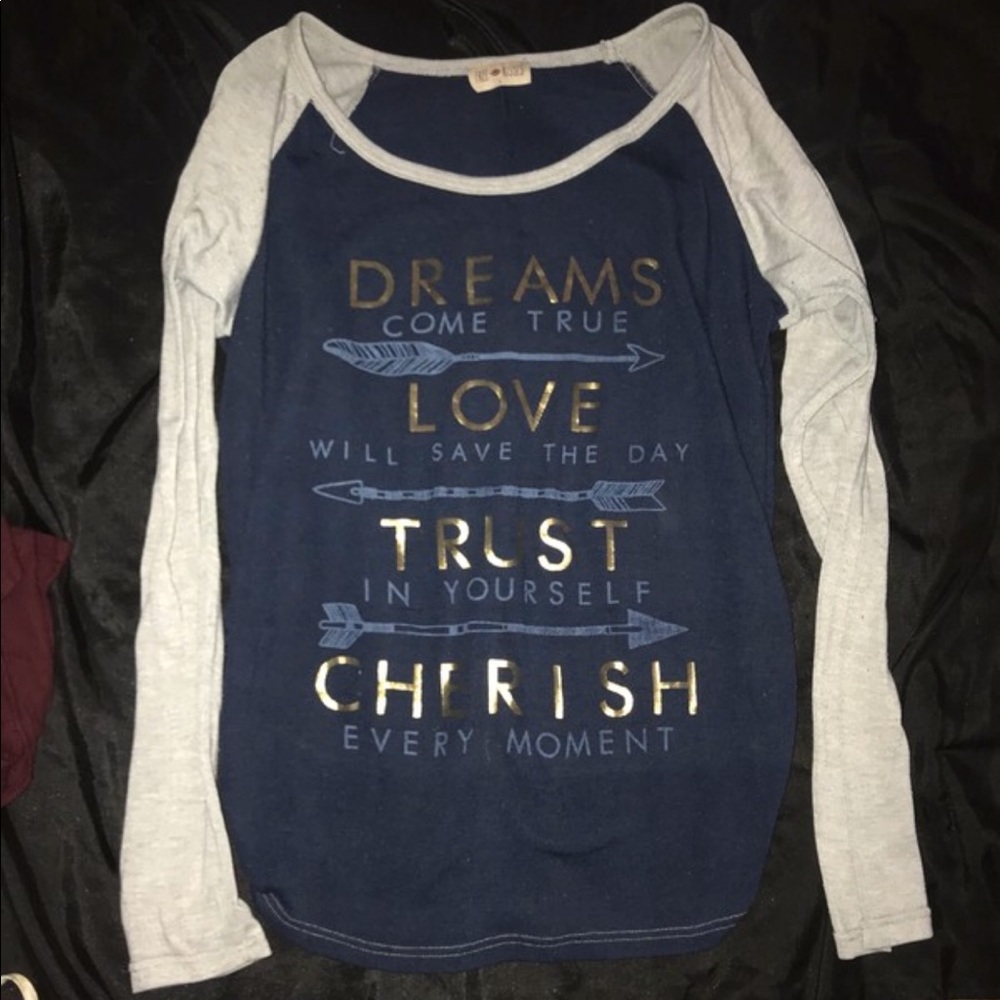 Free Kisses Long Sleeve